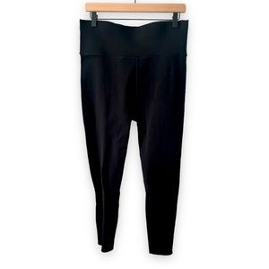 Fabletics Sculptknit Black Leggings Size Large